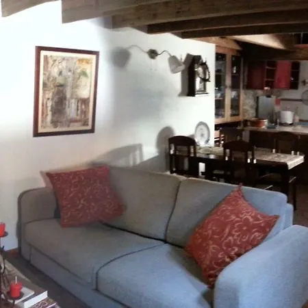 בית נופש Charming House